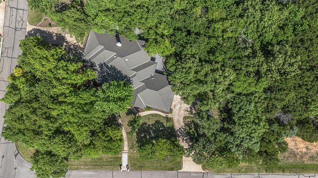 2500 Perth Drive, Edmond, OK 73013