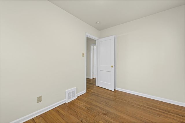 673 Leblanc Street, Lincoln Park, MI 48146