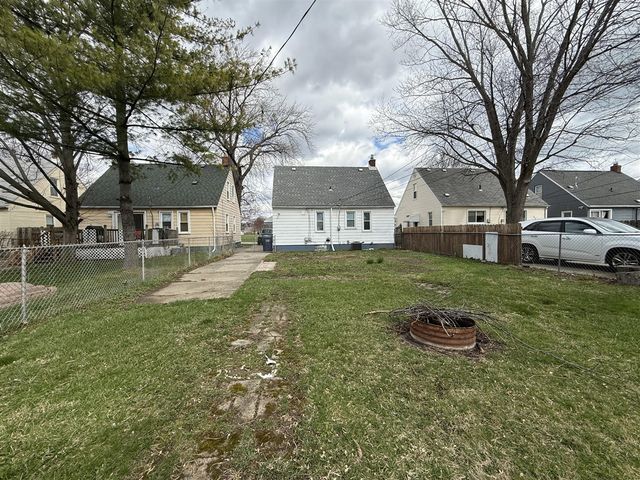 673 Leblanc Street, Lincoln Park, MI 48146