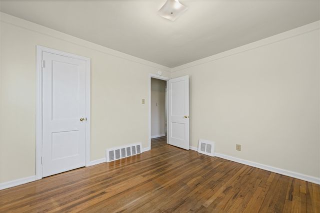 673 Leblanc Street, Lincoln Park, MI 48146
