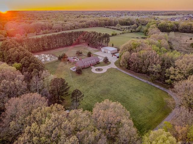 4926 Peachtree Ave, Jonesboro, AR 72405