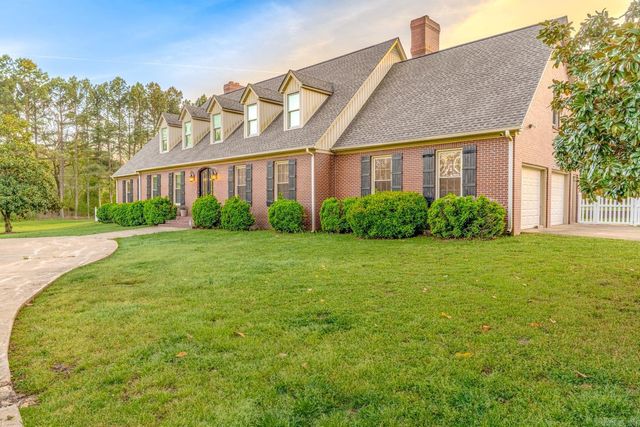 4926 Peachtree Ave, Jonesboro, AR 72405