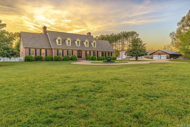 4926 Peachtree Ave, Jonesboro, AR 72405