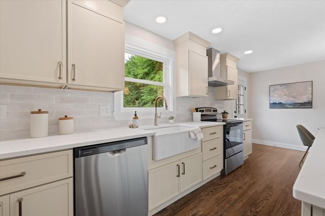 18 Ramshorn Road, Charlton, MA 01507