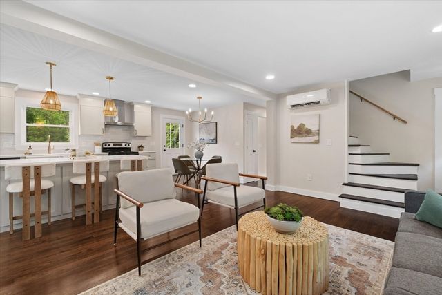 18 Ramshorn Road, Charlton, MA 01507