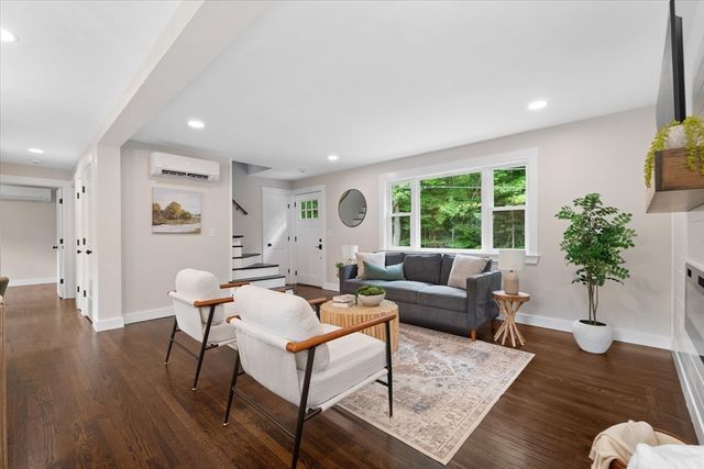 18 Ramshorn Road, Charlton, MA 01507