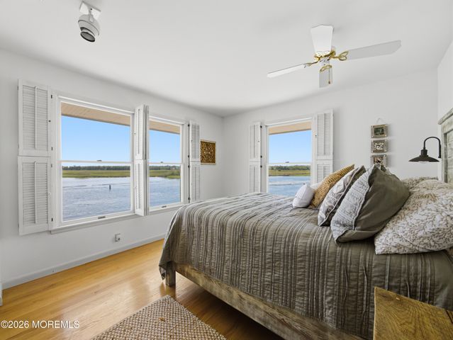 46 Parker Road, Tuckerton, NJ 08087