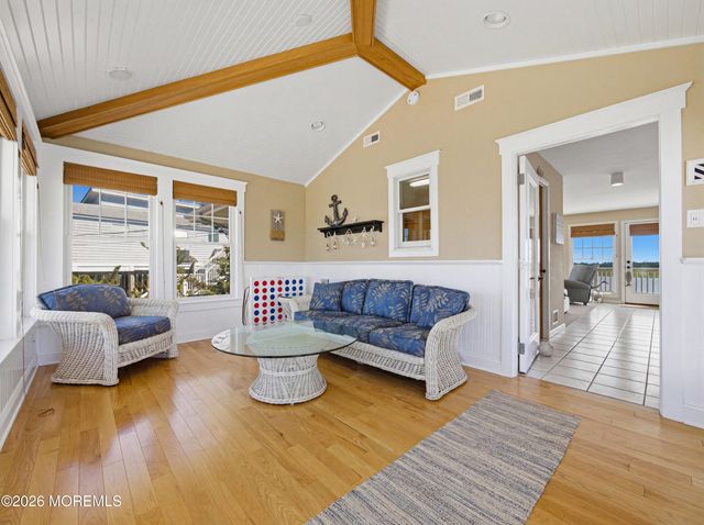 46 Parker Road, Tuckerton, NJ 08087
