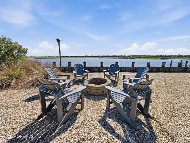 46 Parker Road, Tuckerton, NJ 08087