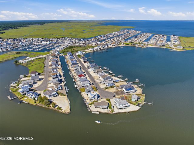46 Parker Road, Tuckerton, NJ 08087