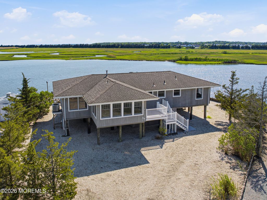 46 Parker Road, Tuckerton, NJ 08087