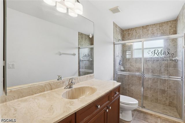 928 NW 5th PL, Cape Coral, FL 33993