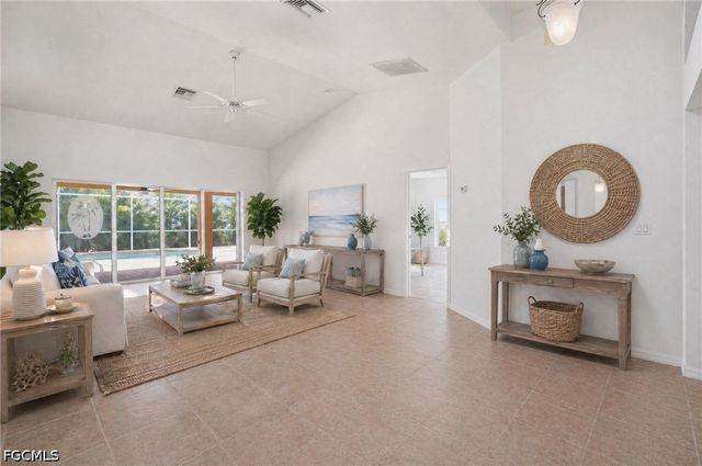 928 NW 5th PL, Cape Coral, FL 33993