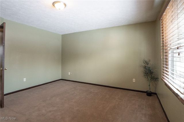 994 Sunset View Boulevard, Tallmadge, OH 44278