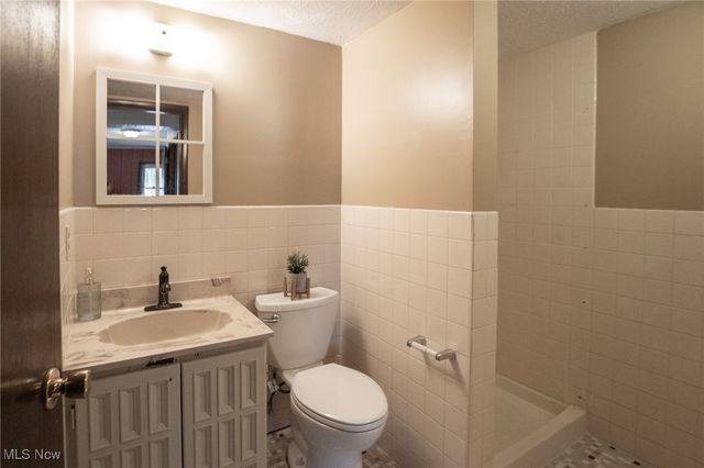 994 Sunset View Boulevard, Tallmadge, OH 44278