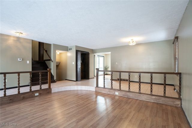 994 Sunset View Boulevard, Tallmadge, OH 44278