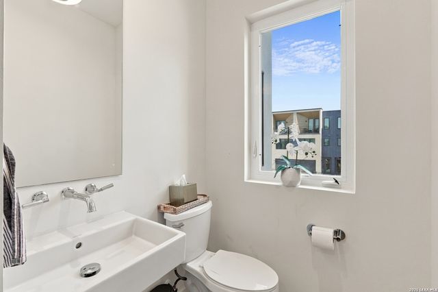 6020 Springdale Rd Unit 5, Austin, TX 78723