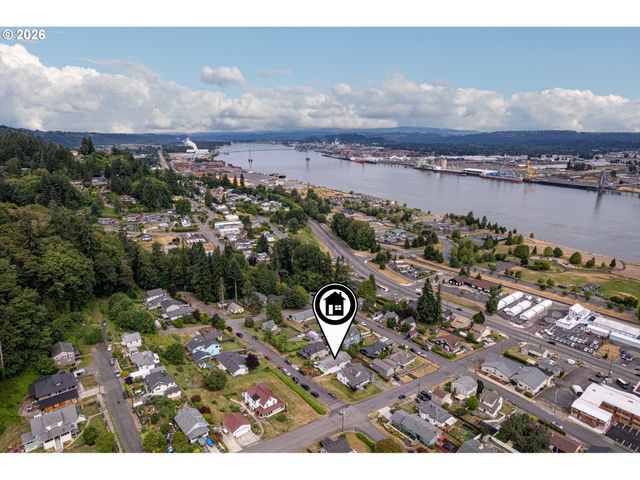 415 W D St, Rainier, OR 97048