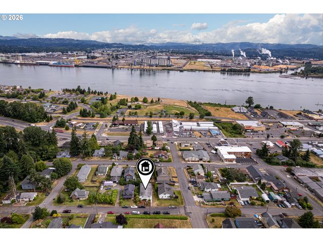 415 W D St, Rainier, OR 97048