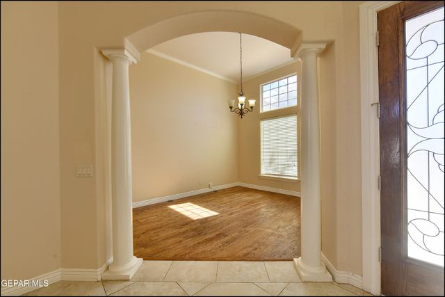 6321 FRANKLIN CREST Drive, El Paso, TX 79912