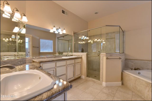 6321 FRANKLIN CREST Drive, El Paso, TX 79912