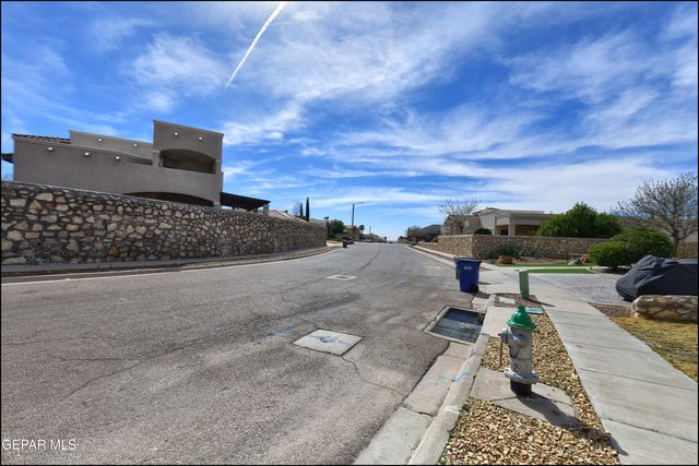 6321 FRANKLIN CREST Drive, El Paso, TX 79912