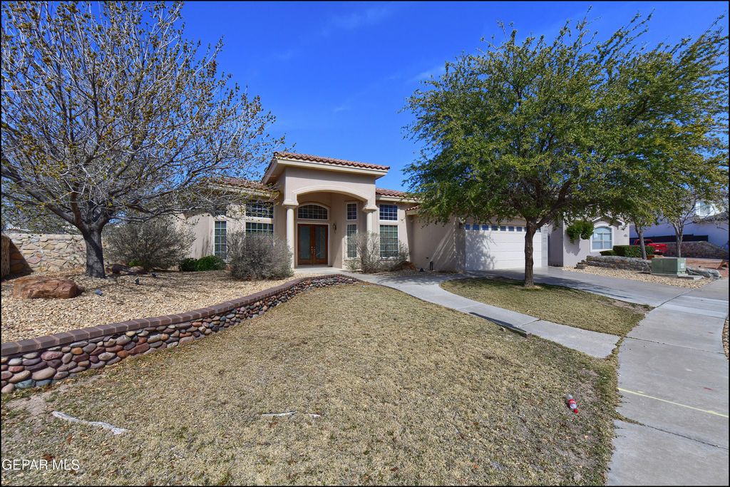 6321 FRANKLIN CREST Drive, El Paso, TX 79912