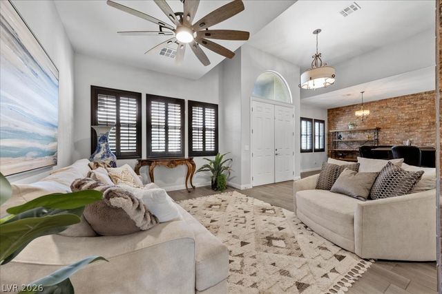 8753 Kendall Brook Circle, Las Vegas, NV 89149