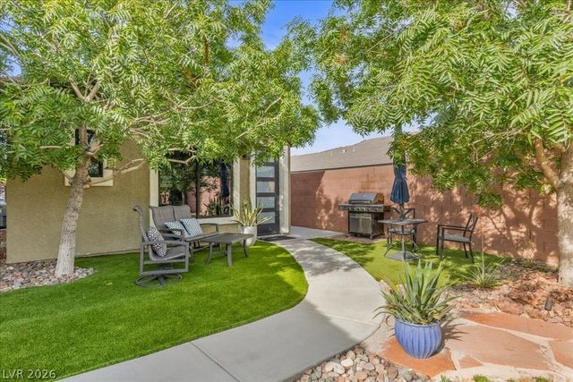 8753 Kendall Brook Circle, Las Vegas, NV 89149