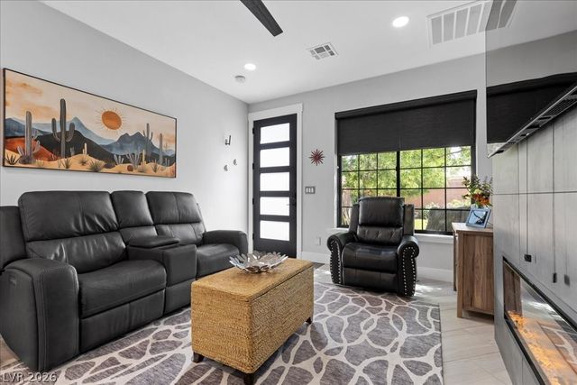 8753 Kendall Brook Circle, Las Vegas, NV 89149