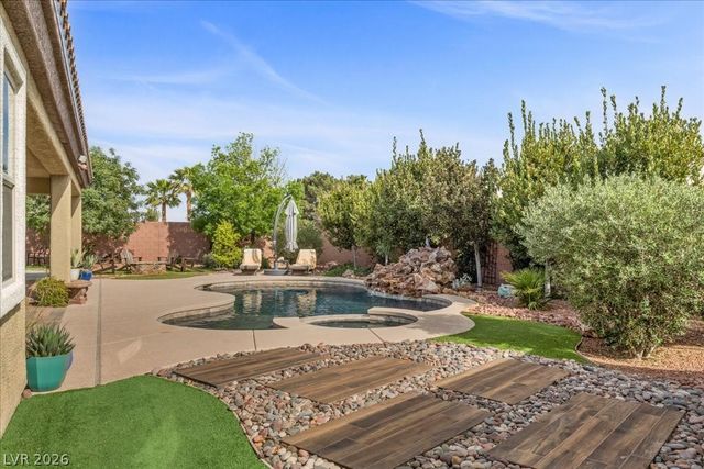 8753 Kendall Brook Circle, Las Vegas, NV 89149