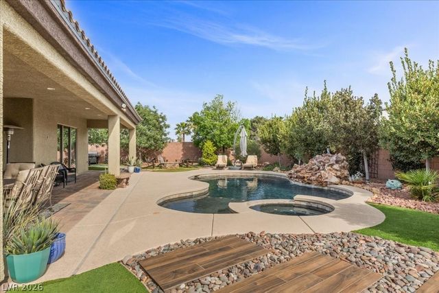 8753 Kendall Brook Circle, Las Vegas, NV 89149