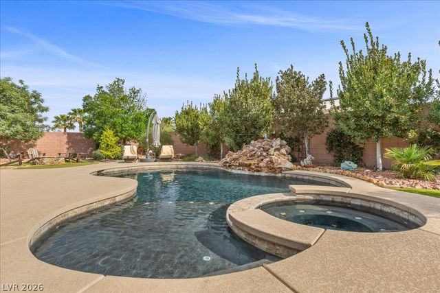 8753 Kendall Brook Circle, Las Vegas, NV 89149