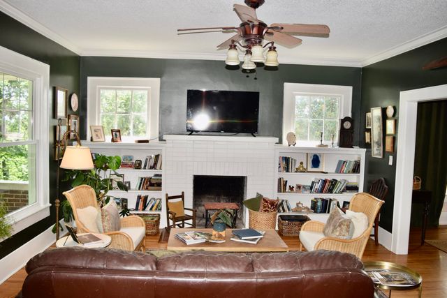 821 Summit Avenue, Chattanooga, TN 37412