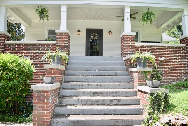 821 Summit Avenue, Chattanooga, TN 37412