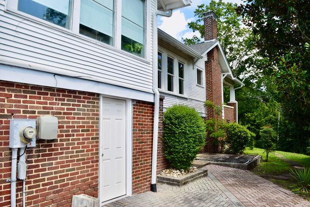 821 Summit Avenue, Chattanooga, TN 37412