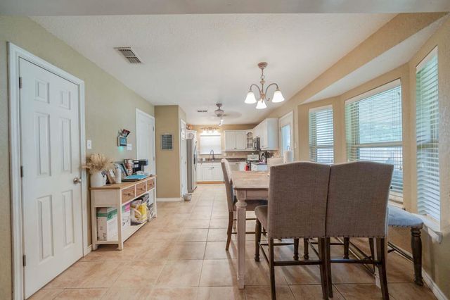 2016 Cumberland Dr, Longview, TX 75601