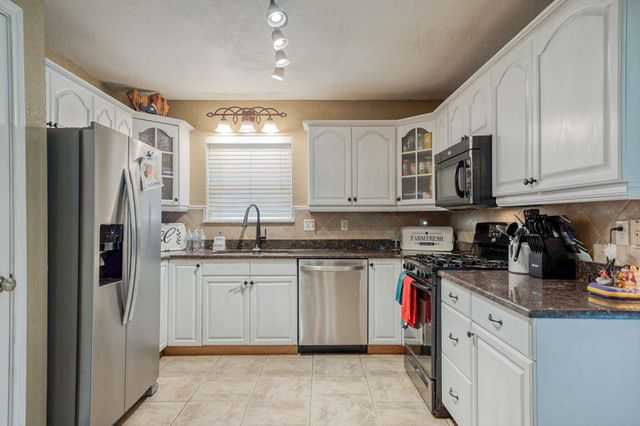 2016 Cumberland Dr, Longview, TX 75601