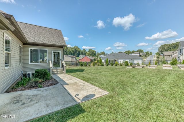 22 Planted Stone Court, Jonesborough, TN 37659