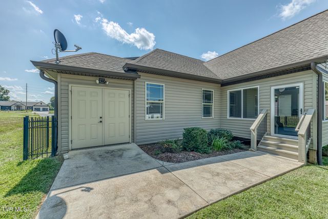22 Planted Stone Court, Jonesborough, TN 37659