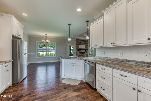 22 Planted Stone Court, Jonesborough, TN 37659