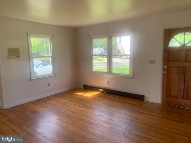 6445 EDESVILLE RD, Rock Hall, MD 21661
