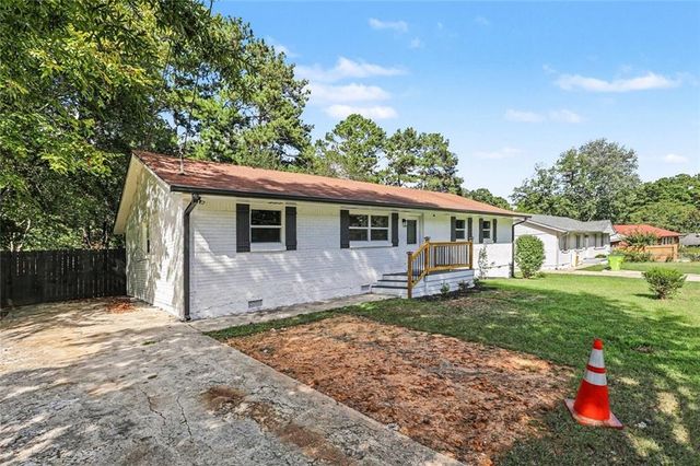 46 Royce Drive, Jonesboro, GA 30238