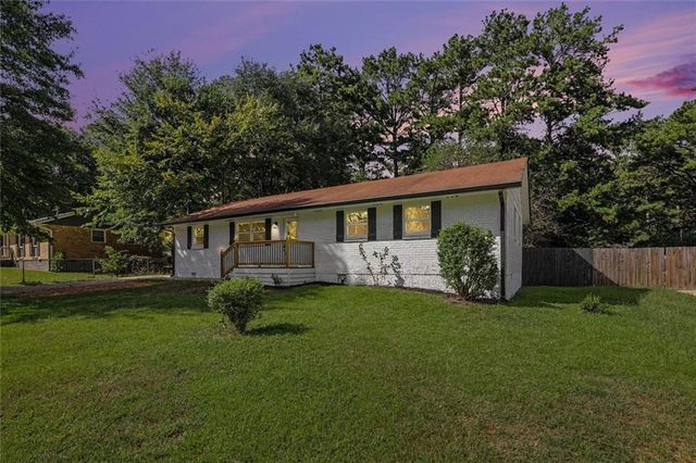 46 Royce Drive, Jonesboro, GA 30238