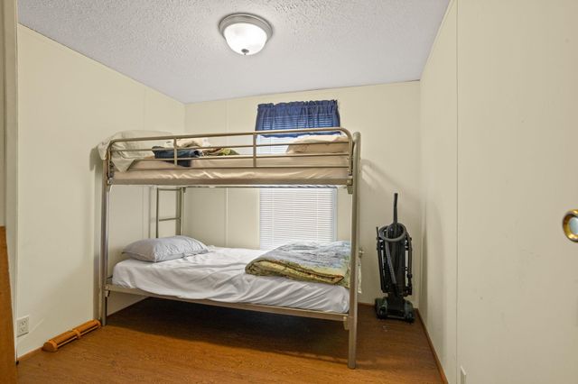 116 BEACH Drive, Ninety Six, SC 29666