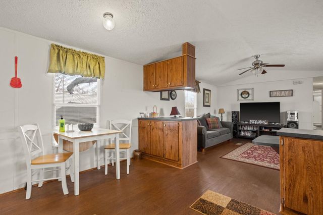 116 BEACH Drive, Ninety Six, SC 29666