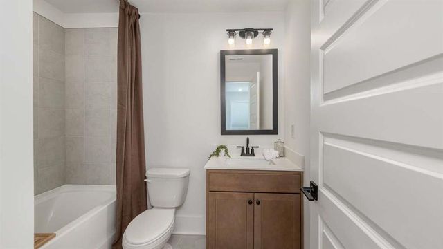 3435 Nectarine Lane, Peachtree Corners, GA 30092