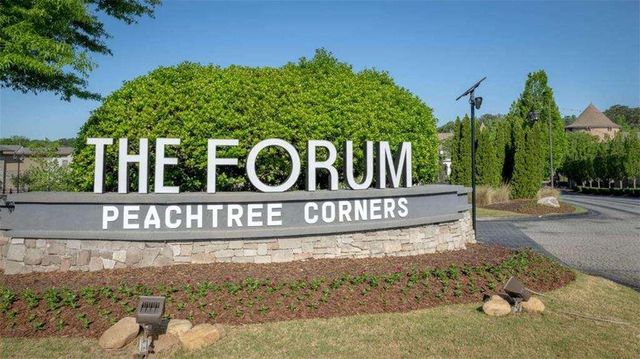 3435 Nectarine Lane, Peachtree Corners, GA 30092