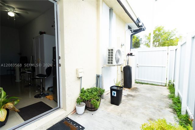 27848 SW 133rd Ave, Homestead, FL 33032