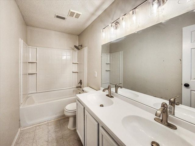 601 Jagera Way, Arlington, TX 76002